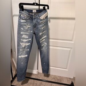 Hudson Southpaw BNWT Size 25 Distressed Blue Jeans
